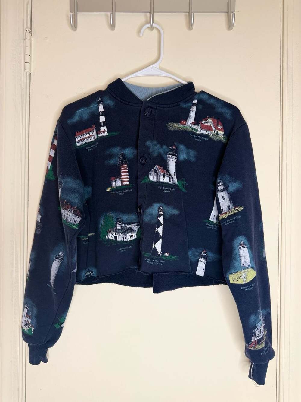 Vintage Art Unlimited Lighthouse Cropped Cardigan